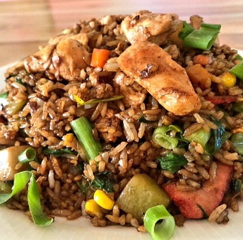 Arroz Frito de Pollo